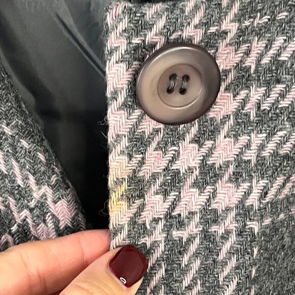 Amanda Smith Grey and Pink Plaid Recycled Wool Blend Coat Women's Size 8 EUC - Picture 4 of 12